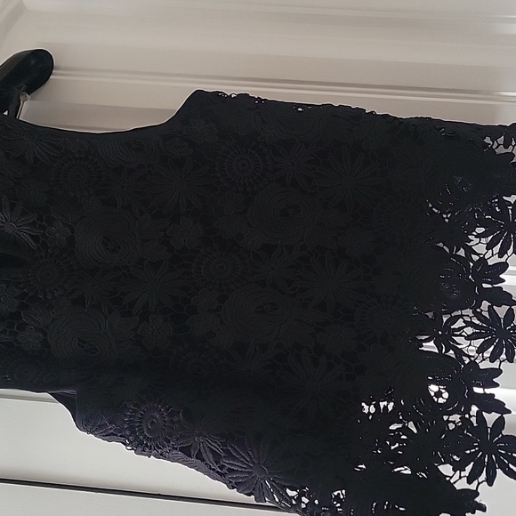 Iris XL lace top blouse - Picture 4 of 6